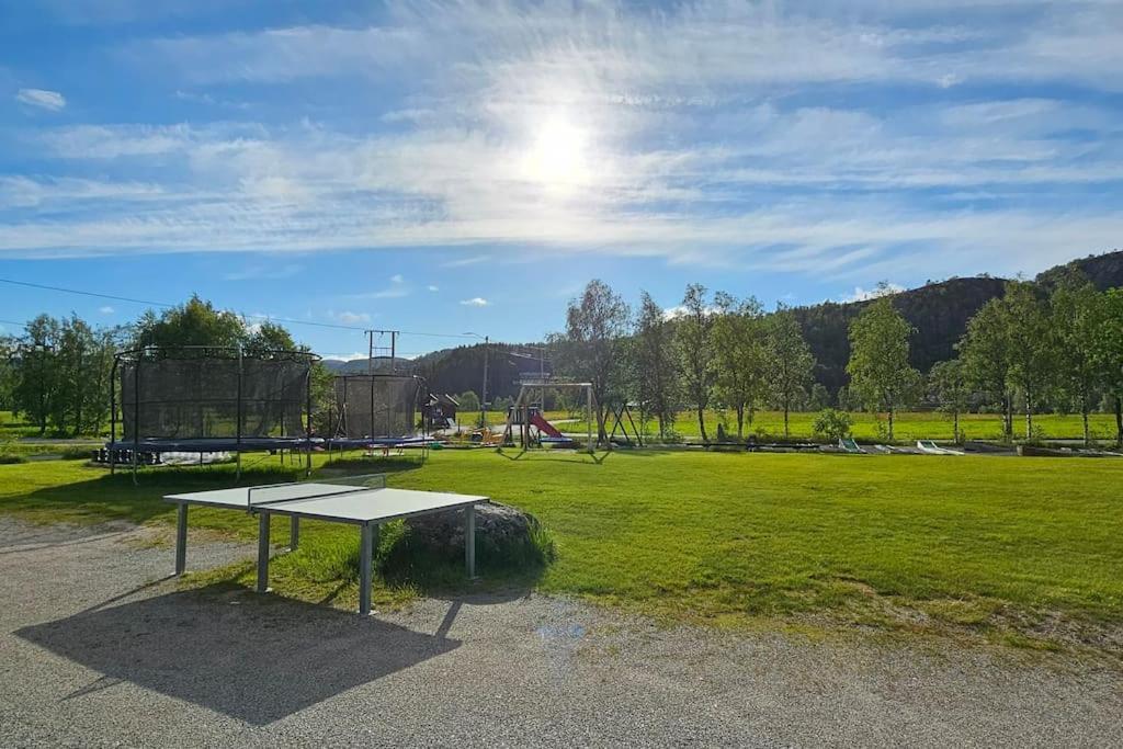 Haugen Hytteutleie & Camping Eksteriør bilde